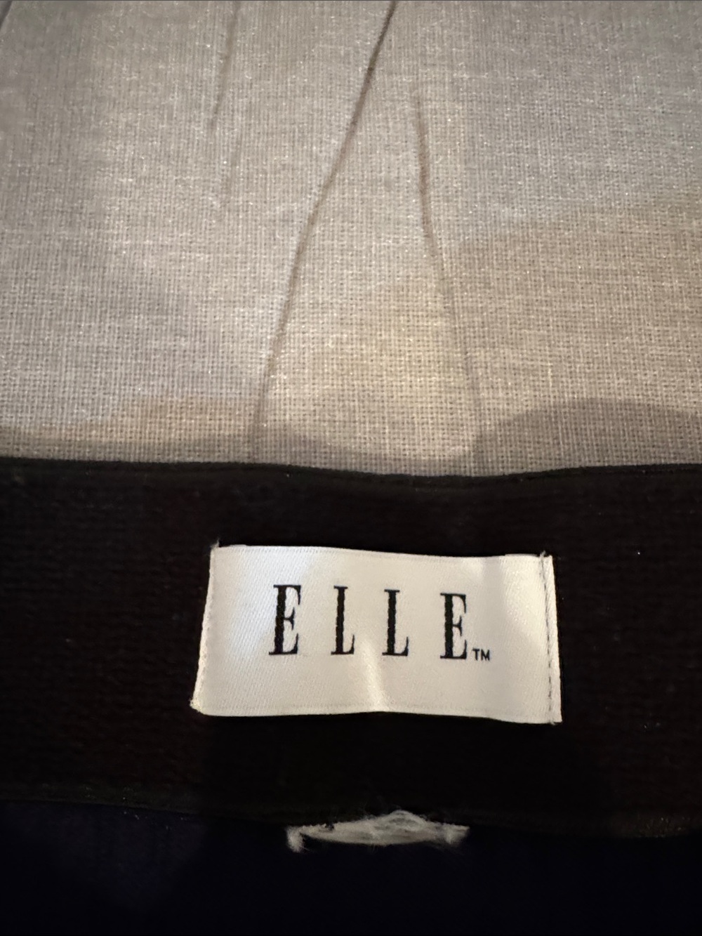Elle Navy Textured Pencil Skirt - Picture 3 of 3